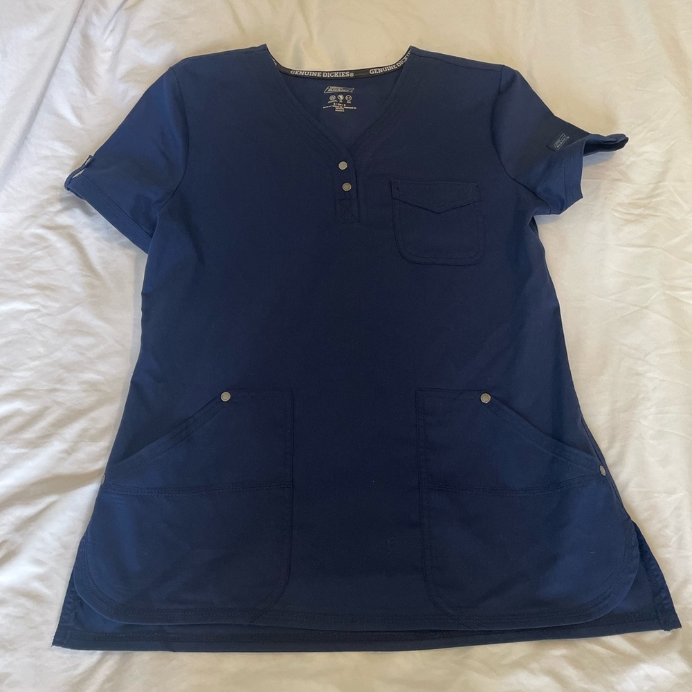 Dickies top and bottom scrubs